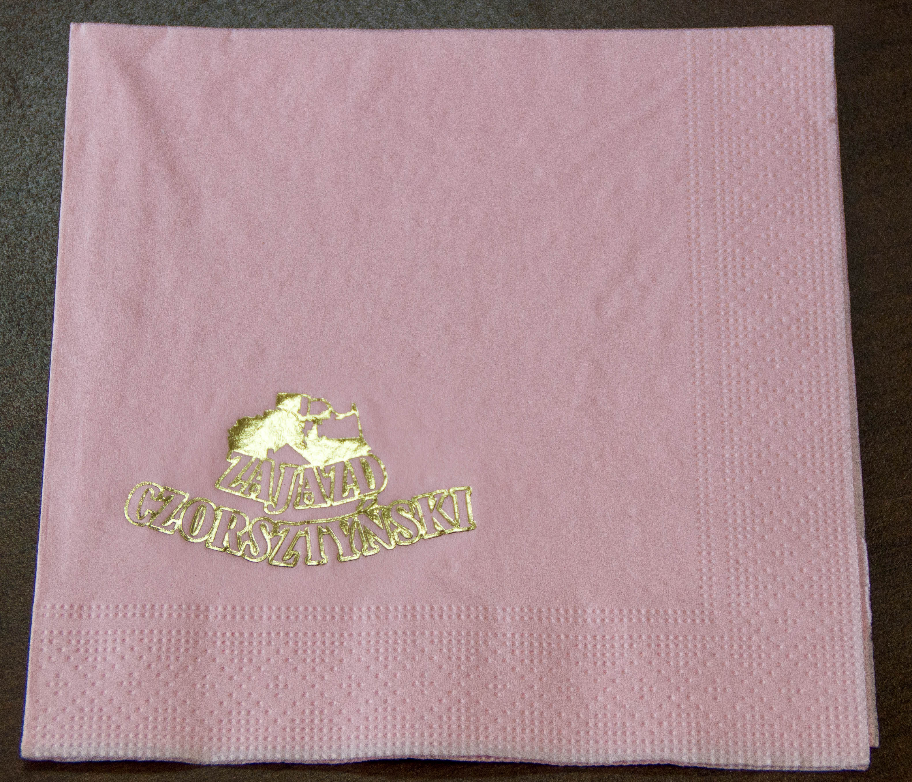 Serwetka papierowa różowa z nadrukiem logo